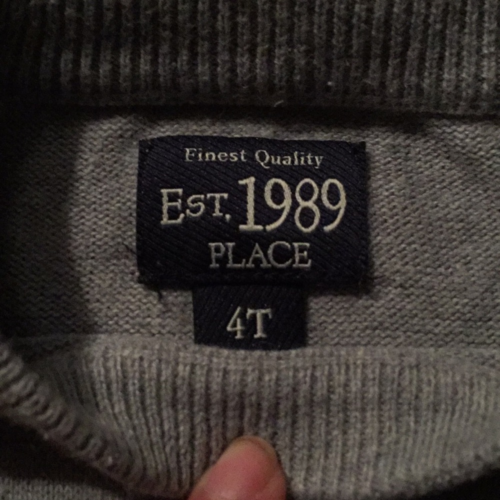 Sweater - Picture 2 of 5